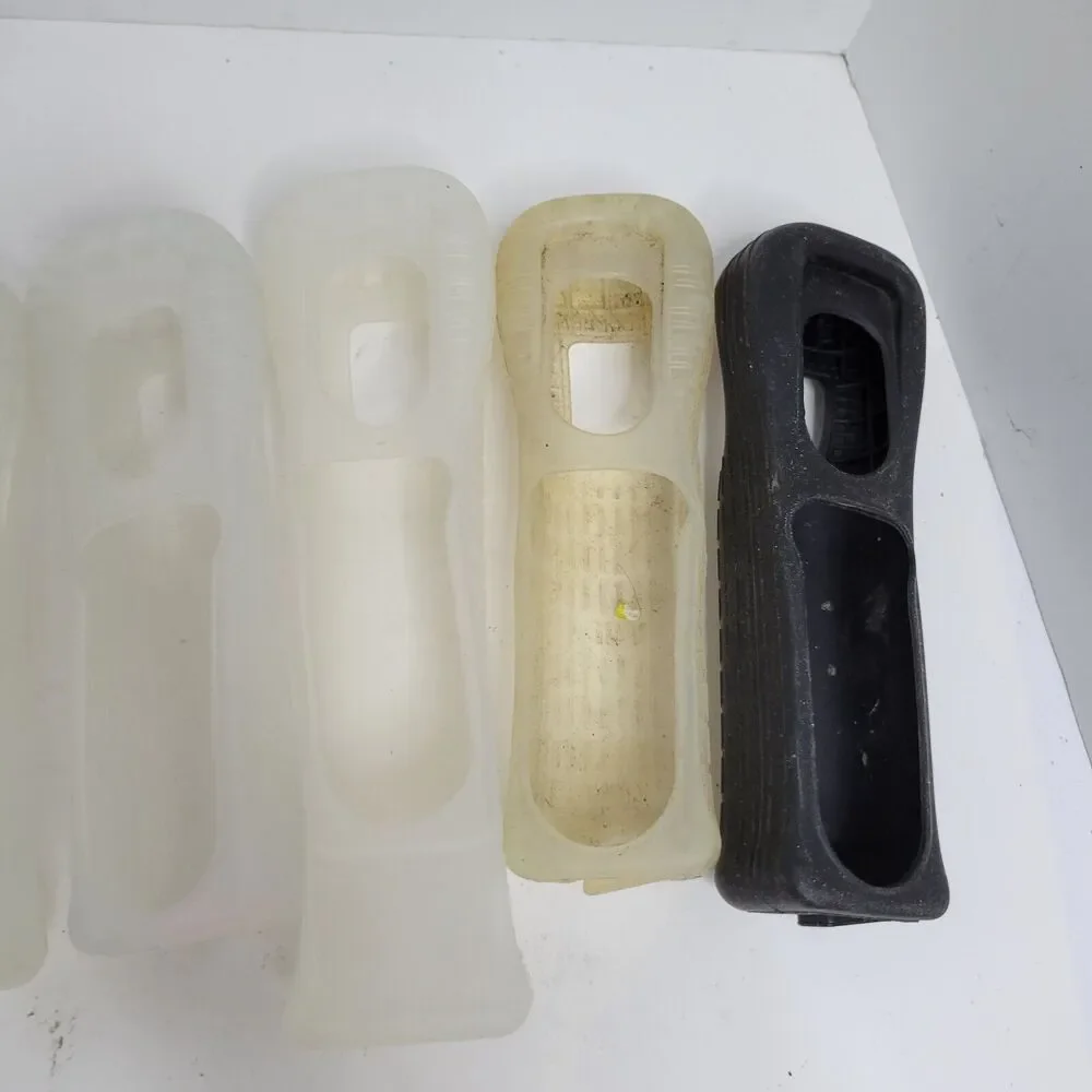 Nintendo Wii Remote Silicone Gel Cover Grip Sleeves Lot of 5 OEM Official